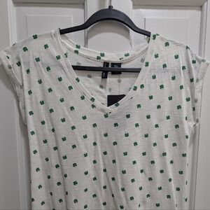 NWT Cynthia Rowley Four Leaf Clover Tee Size Small